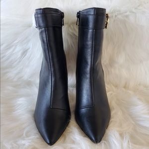 New York and company Bella double ring bootie in black